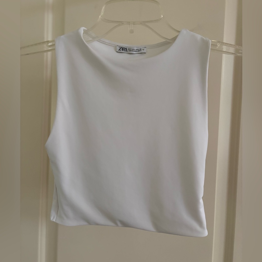 Zara  White Crop Top
